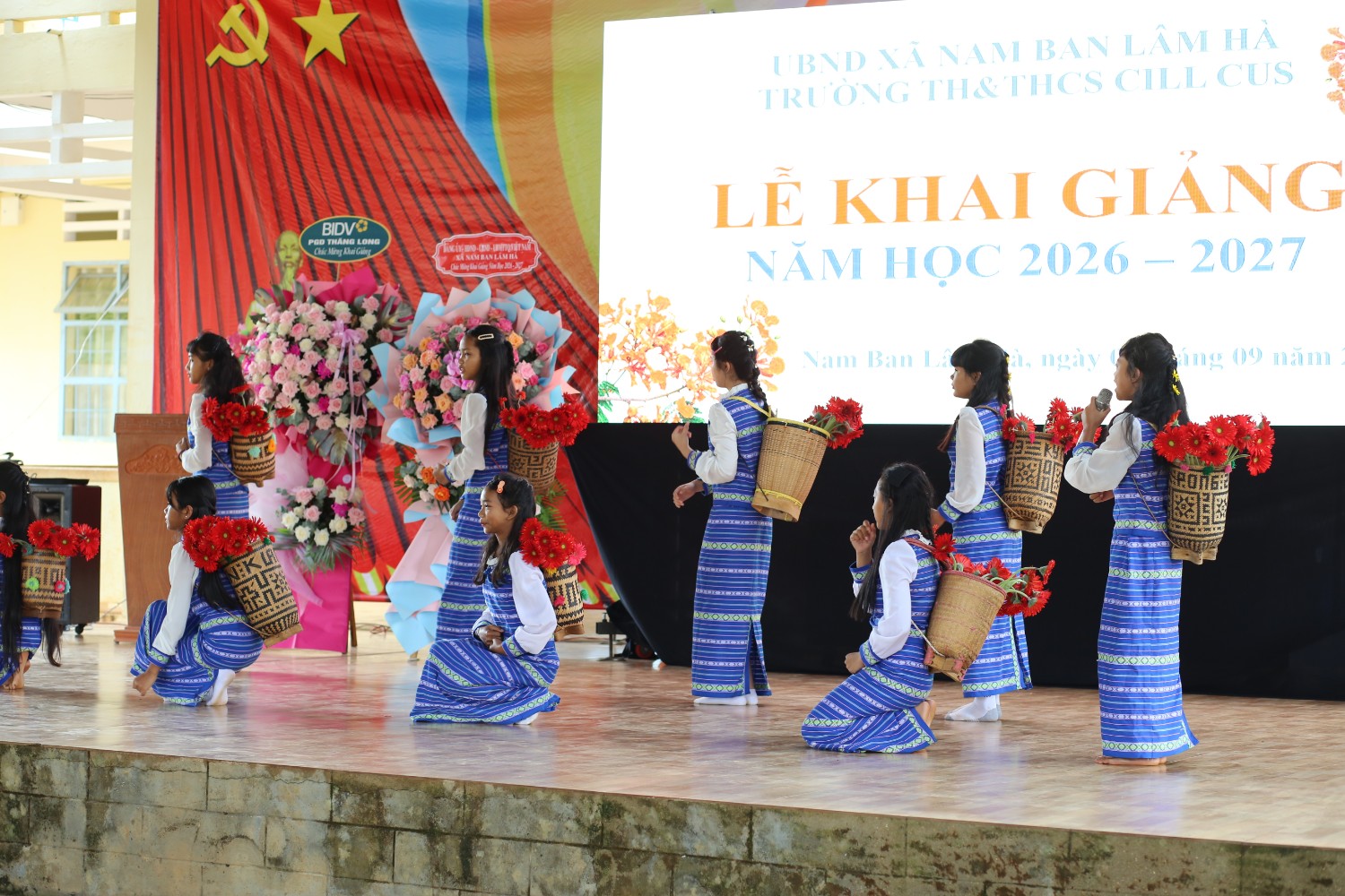 IMG-4977.jpg