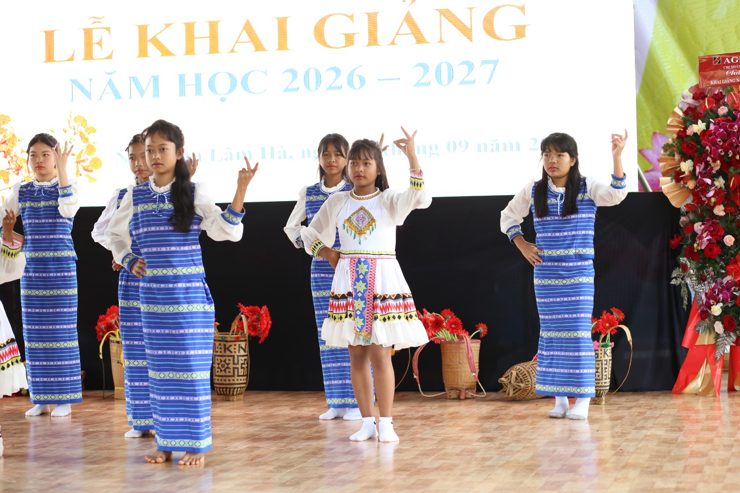 IMG-4999.jpg